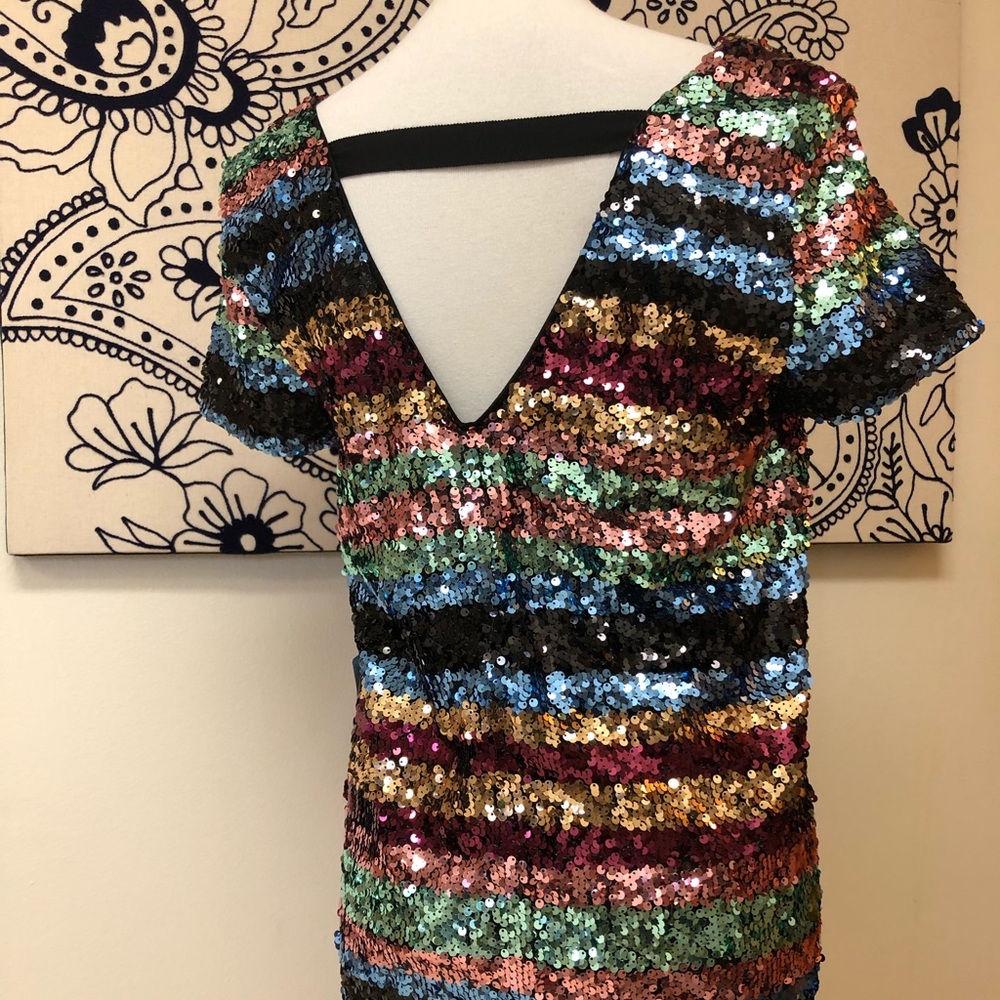 🆕NWT Trendy Striped Sequin Statement Party Dress - Picture 5 of 8